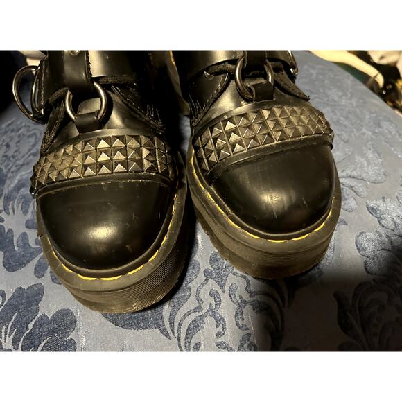 RARE Dr Martens Jadon Hi Stud Buckle Size 9/EU 41 - Picture 4 of 8